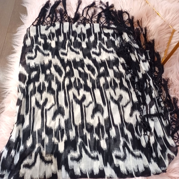 ⭐️FREE SCARF - Picture 2 of 2